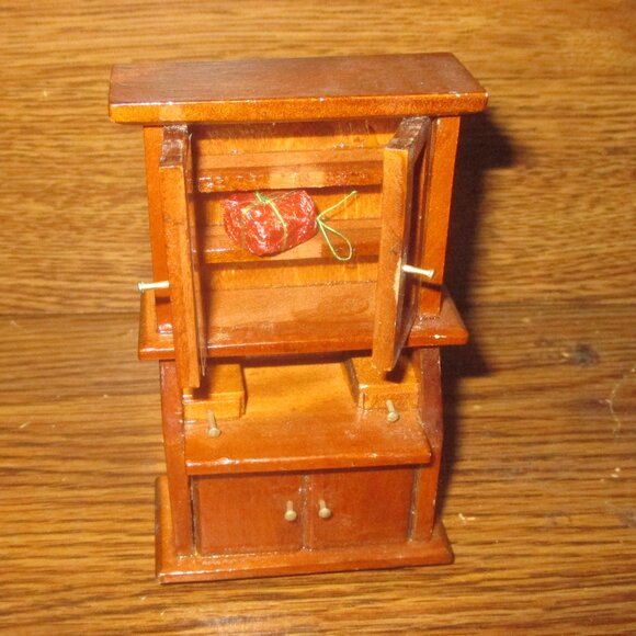 Dollhouse Furniture 7 piece set of Living Room Furniture mostly Wooden Set 1 - Picture 12 of 12